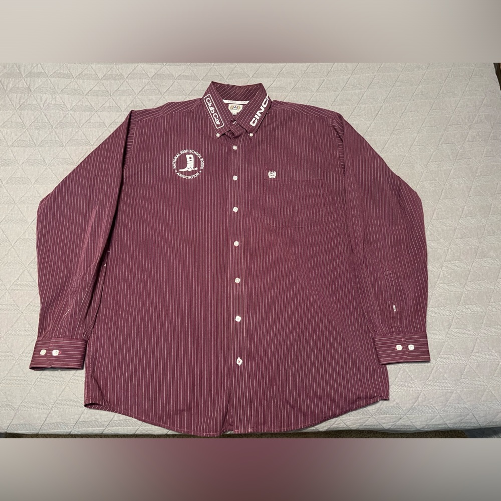 Cinch Men’s NHSRA rodeo shirt M red striped pattern used